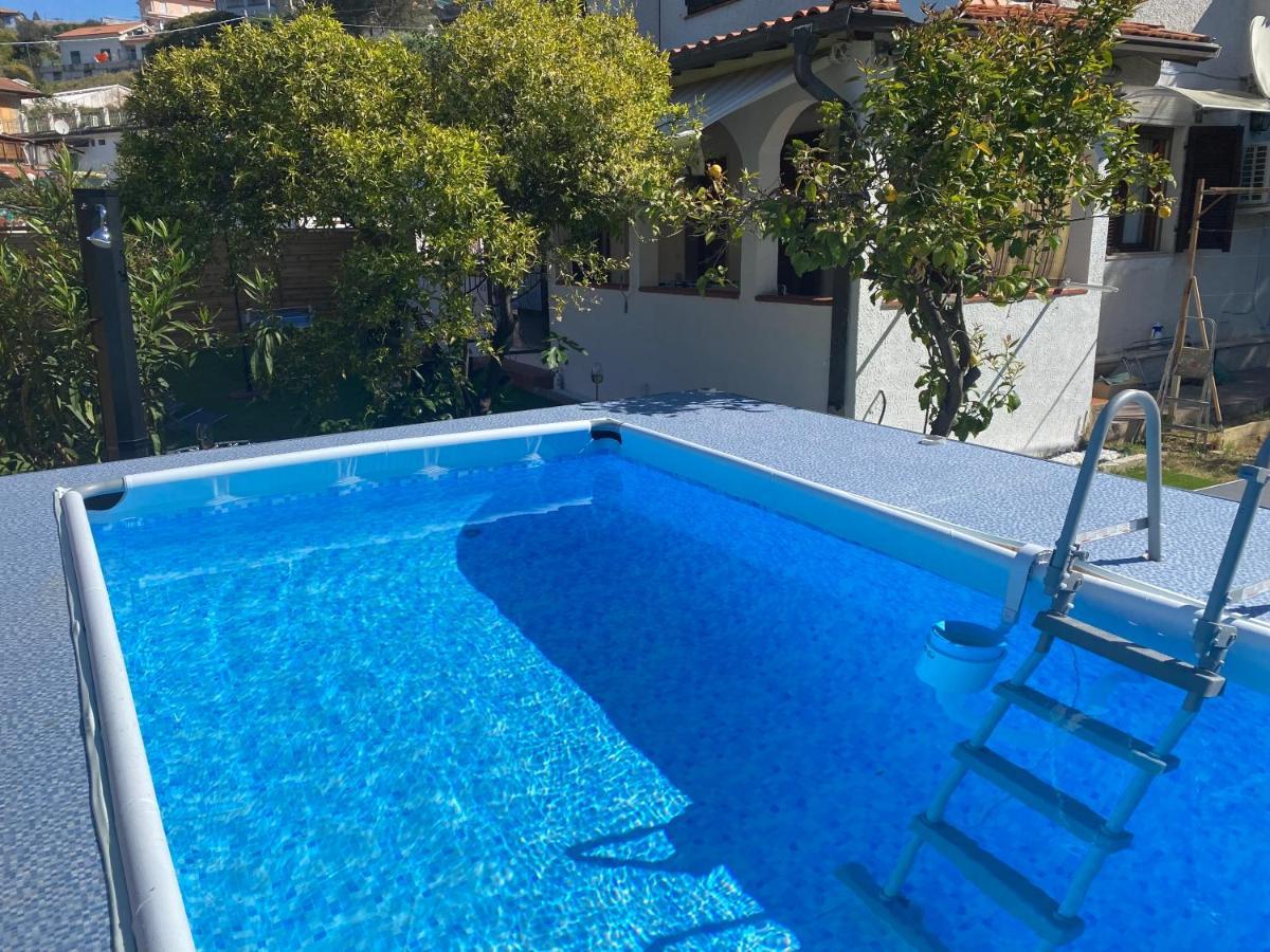 Casa Del Sole: Relax & Charme Nella Riviera Ligure Βίλα Camporosso  Εξωτερικό φωτογραφία